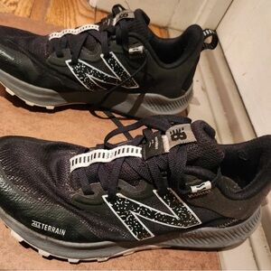 New Balance Black and White Trail Shoes